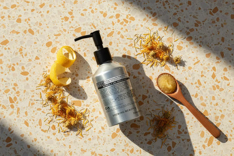 Energetisierendes Ringelblume-Körperpeeling